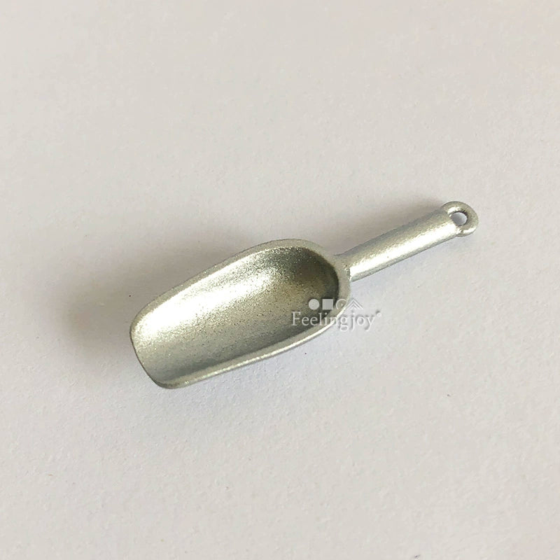 Pelle miniature en métal à l'échelle 1:6 pour accessoires de riz et de glace pour maison de poupée