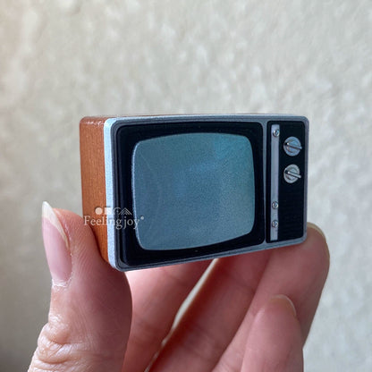 Modelo de televisión en miniatura DIY a escala 1:12, muebles de casa de muñecas retro para GSC, escena del bosque de Molly