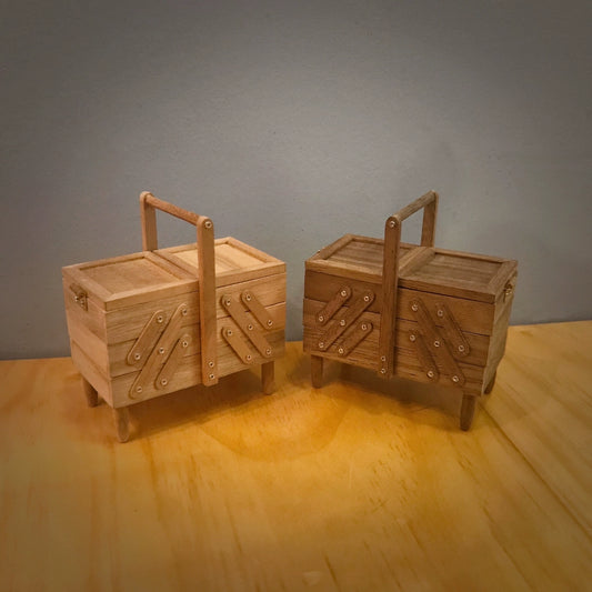 Boîte à outils vintage miniature à l'échelle 1:6 pour maison de poupée Blythe Ob11