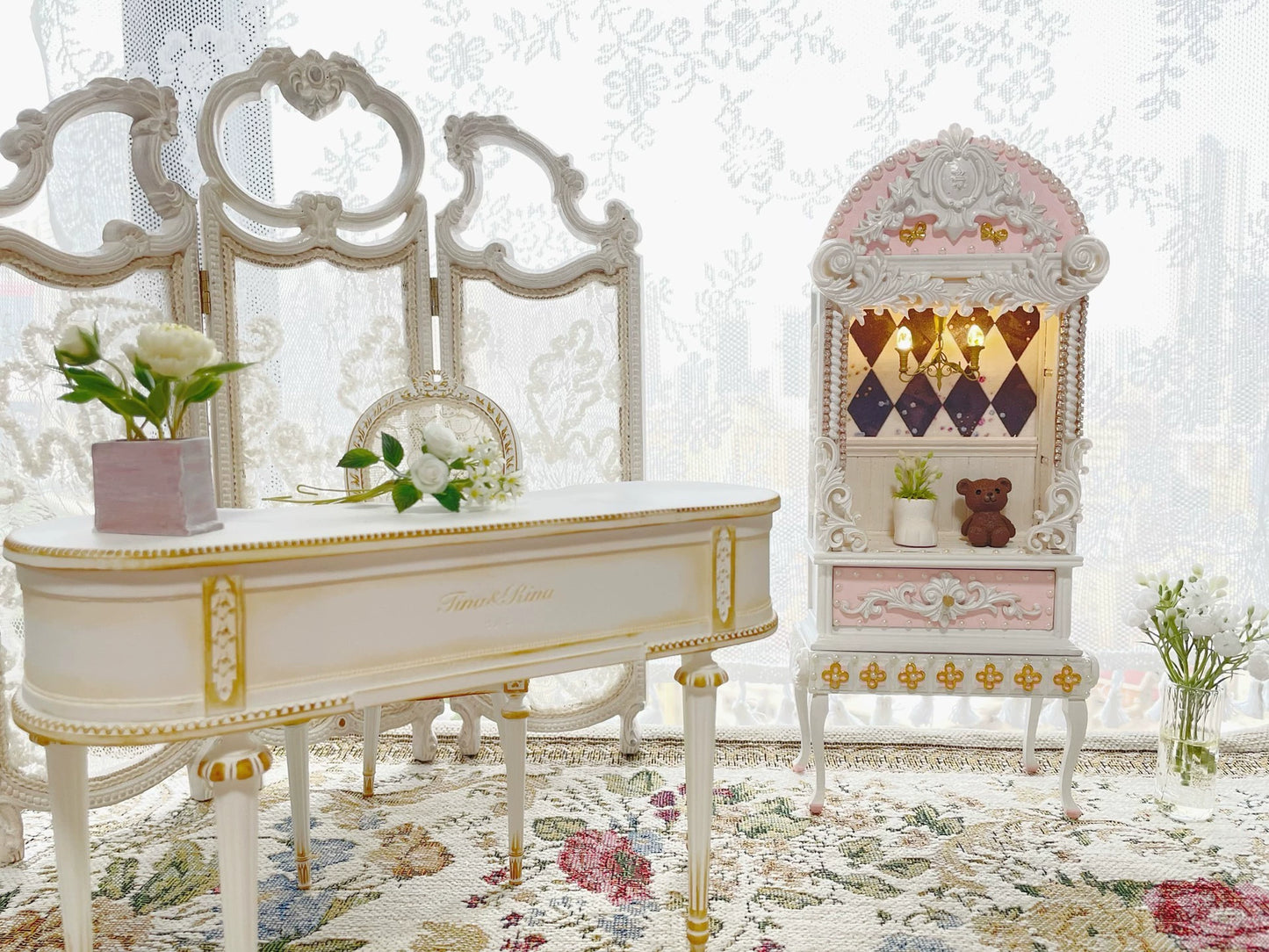 Maison de poupée miniature Blythe, échelle 1:6, chat blanc, dame, meuble de présentation de théâtre rétro