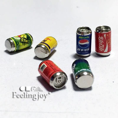 Set de latas de bebida para casa de muñecas a escala 1:12: 6 latas de bebida en miniatura para escenas realistas.
