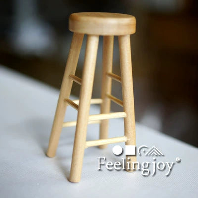 Taburete de madera en miniatura para casa de muñecas a escala 1:12, modelo de accesorio para muebles