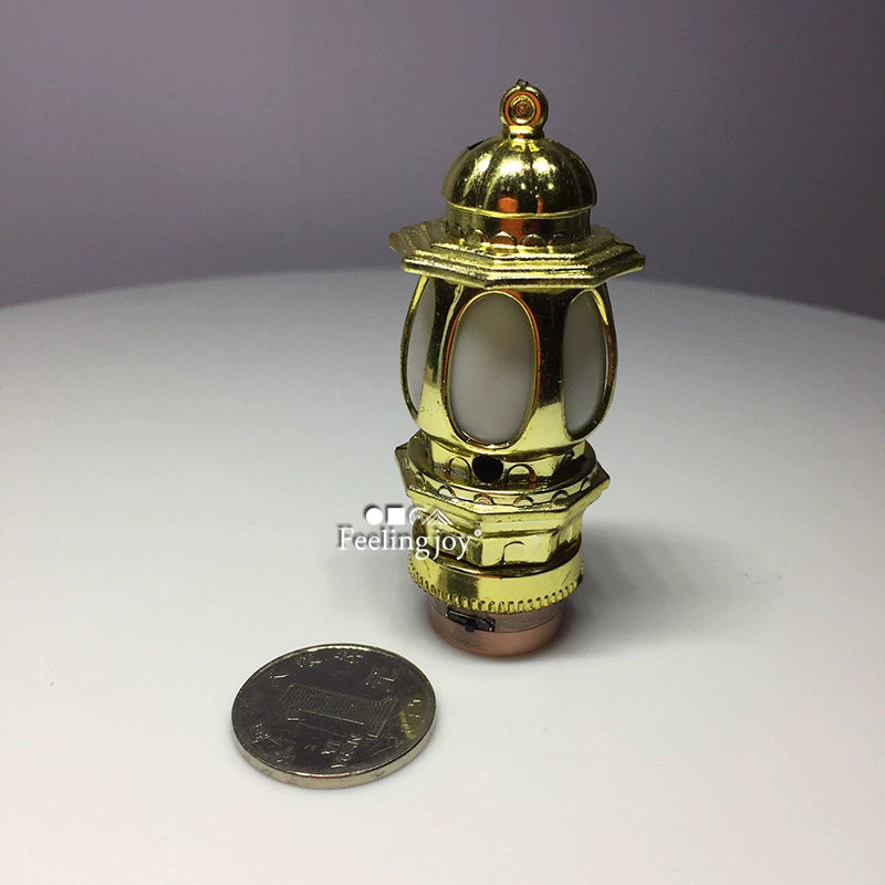 Lampe à huile miniature à l'échelle 1:6 et 1:4, accessoire pour maison de poupée, figurine articulée BJD/Blythe