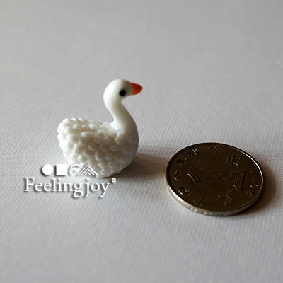 1:12 Scale Miniature Dollhouse DIY Swan Couple White Swans Simulation Model Accessories