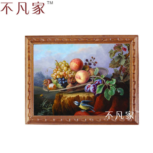 Pintura al óleo de frutas en miniatura a escala 1:12 en marco ornamentado para decoración de casas de muñecas.