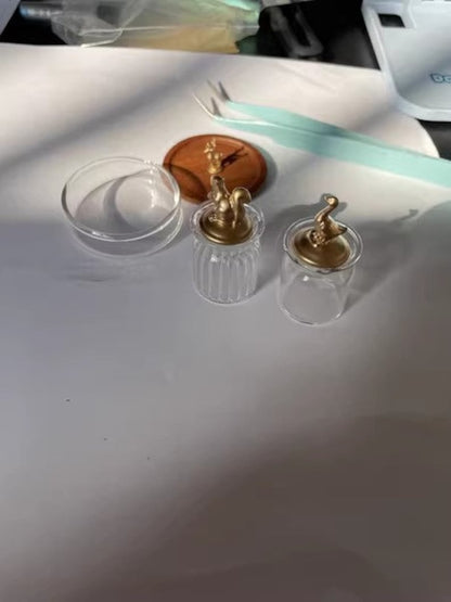 Tanque de almacenamiento en miniatura de vidrio a escala 1:12 para casa de muñecas, cocina, muebles en miniatura, accesorios, modelo de animal de simulación, juguete para casa de juegos.
