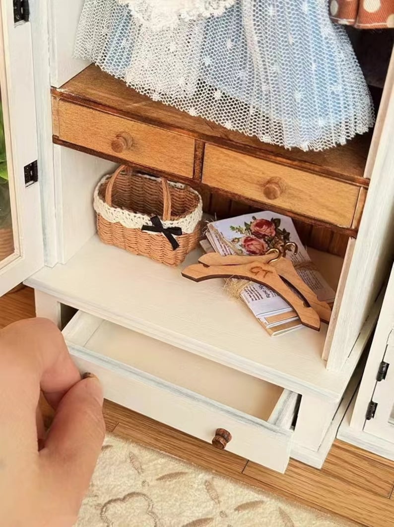 Armoire florale miniature à l'échelle 1:6, buffet, meubles de maison de poupée BJD Blythe GSC, accessoires de chambre à coucher, décoration de bureau