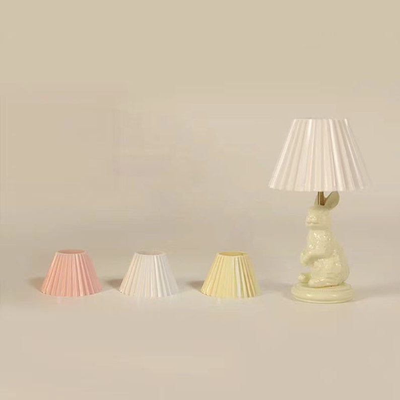 Lampe de table plissée miniature en forme de lapin vintage français, échelle 1:6, accessoires faits à la main pour maison de poupée BJD Blythe, meubles miniatures