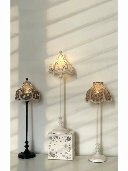 1:6 Scale Miniature Vintage Floor Lamp Desk Lamp Model LED Dollhouse Furniture BJD Blythe Desktop Accessories Toys
