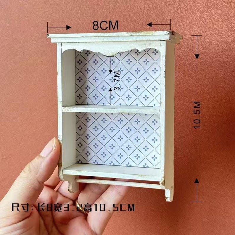 Armario de almacenamiento de vajilla para casa de muñecas en miniatura a escala 1:12, estante de exhibición montado en la pared para muñecas BJD, Blythe y GSC.