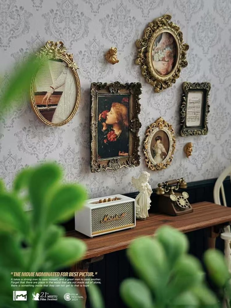 Maison de poupée miniature à l'échelle 1:6, peinture décorative rétro, cadre photo doré, décoration murale, meubles miniatures, échelle 1:12, BJD Blythe GSC