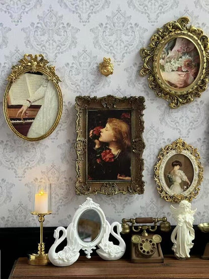 1:12 Scale Miniature Golden Picture Frame Retro Decorative Painting Model For Dollhouse BJD Blythe GSC Wall Decor