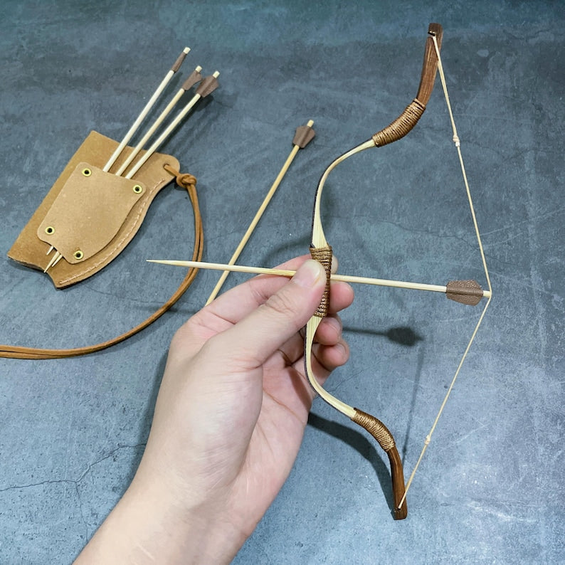Arc et flèche miniatures à l'échelle 1:6, armes longue portée, jouets d'activités de plein air, présentoir de bureau, pour BJD Blythe GSC