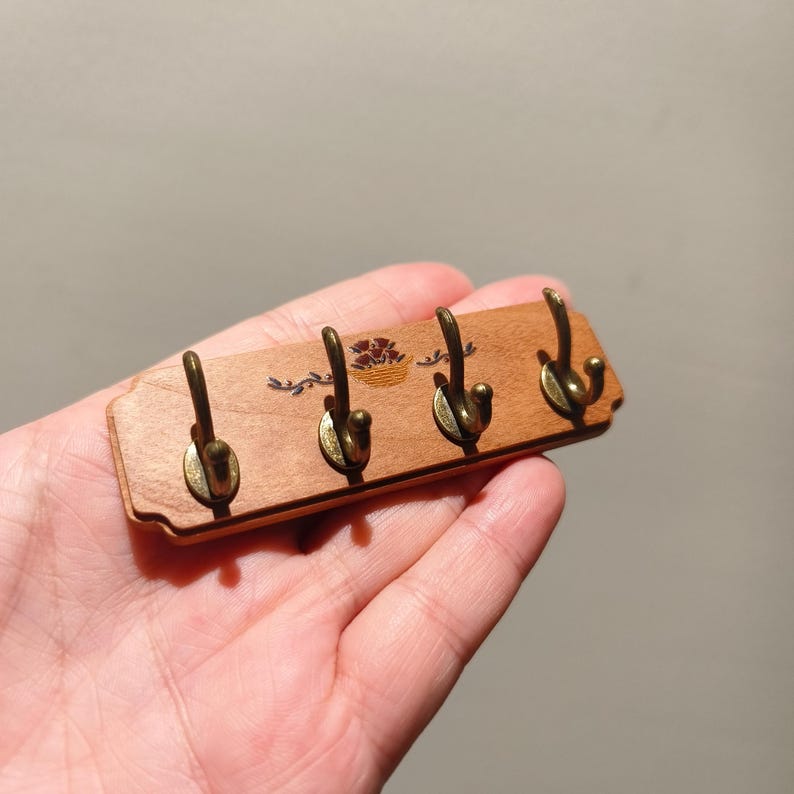 Maison de poupée miniature à l'échelle 1:6, crochet rétro en bois massif, modèle 1:12, cintres pour BJD Blythe GSC, meubles miniatures, accessoires, jouets